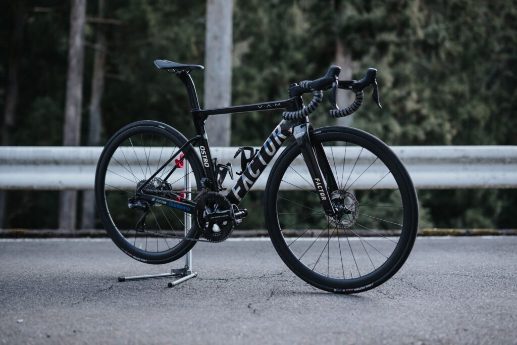 【FACTOR OSTRO VAM】